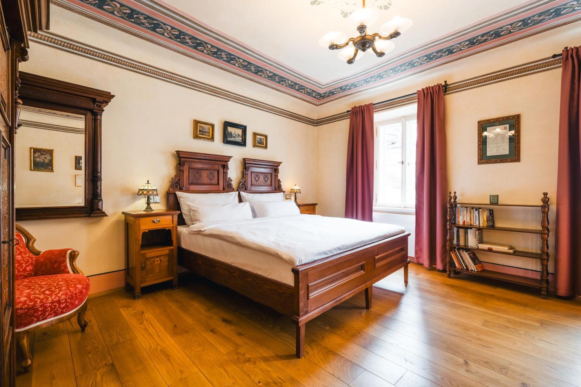 Hotel Latran Чеський Крумлов Екстер'єр фото